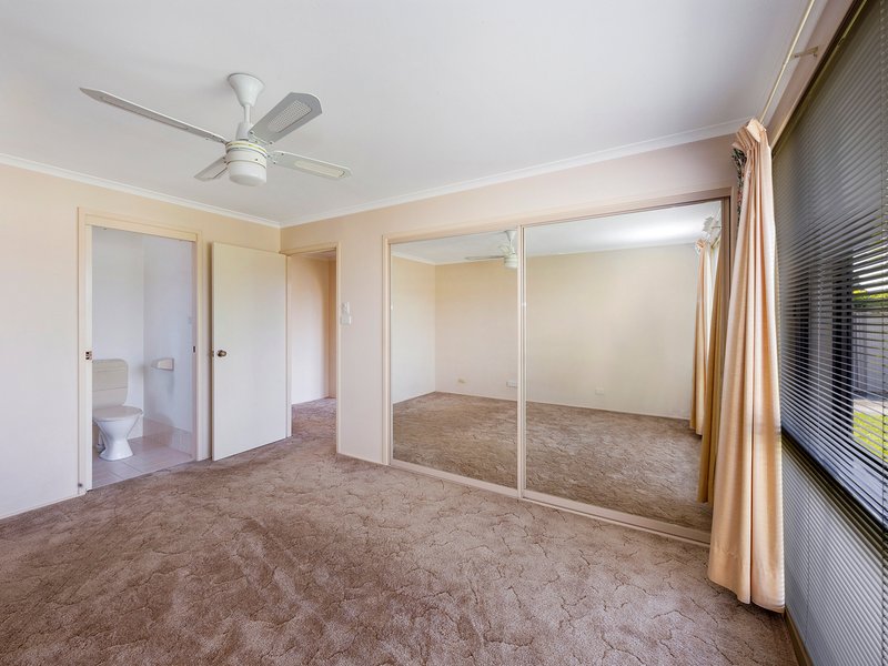 Photo - 21 Clarkson Lane, Lake Haven NSW 2263 - Image 6