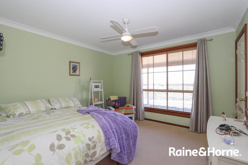 Photo - 21 Clifton Court, Kelso NSW 2795 - Image 13