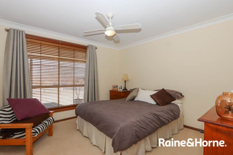 Photo - 21 Clifton Court, Kelso NSW 2795 - Image 14