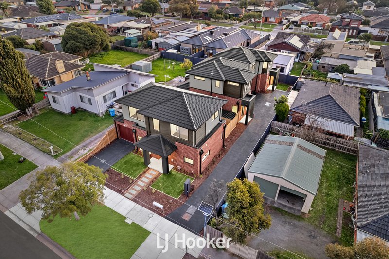 Photo - 2/1 Clive Street, Hampton Park VIC 3976 - Image 10