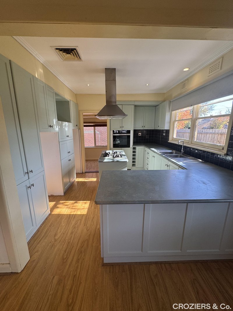 Photo - 21 Clunes Street, Kingsbury VIC 3083 - Image 3