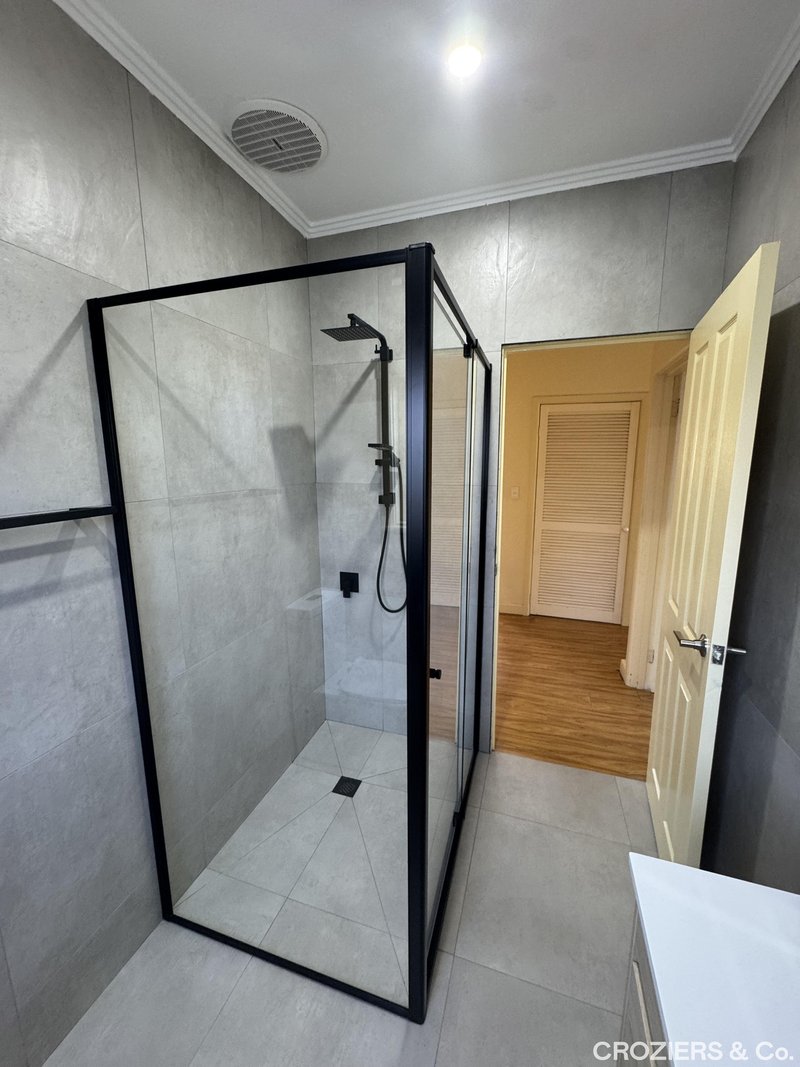 Photo - 21 Clunes Street, Kingsbury VIC 3083 - Image 4