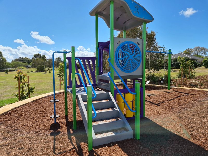 Photo - 21 Coach Road, Morayfield QLD 4506 - Image 8