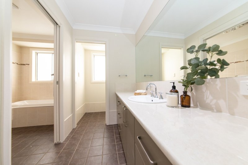 Photo - 21 Cobbity Avenue, Dubbo NSW 2830 - Image 13