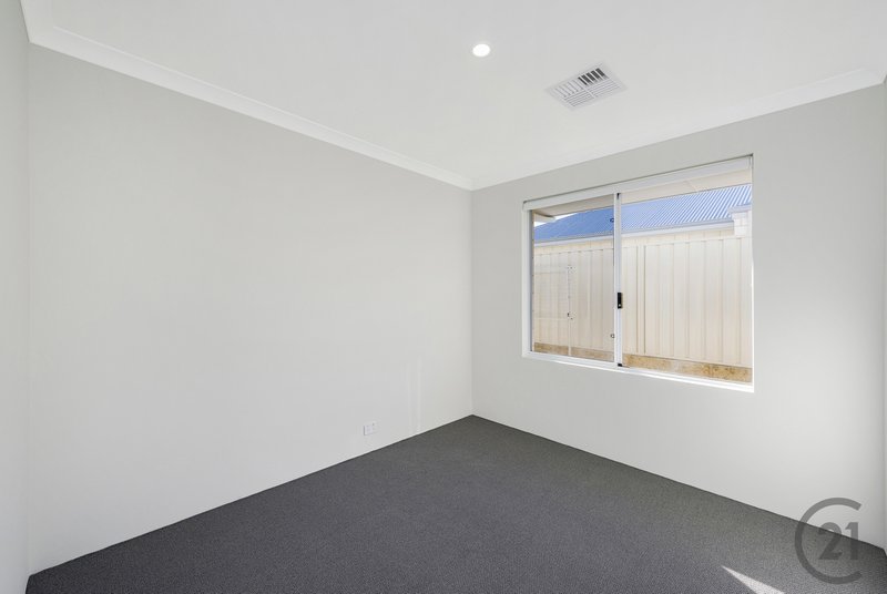 Photo - 21 Cockatoo Way, Dawesville WA 6211 - Image 17