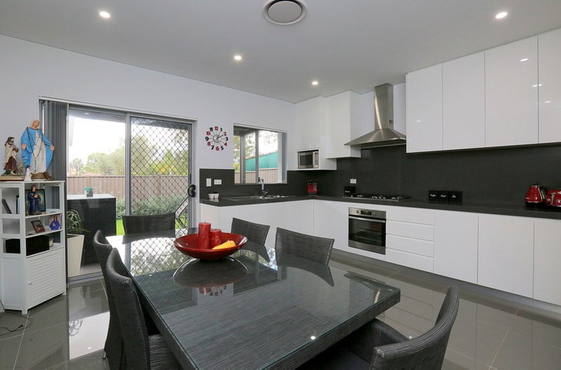 Photo - 21 Collins Crescent, Yagoona NSW 2199 - Image 3