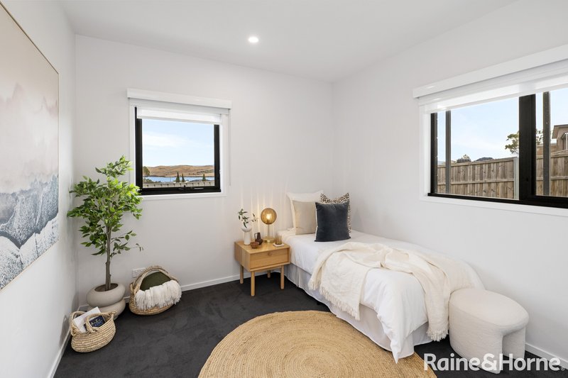 Photo - 2/1 Cologne Drive, Oakdowns TAS 7019 - Image 16