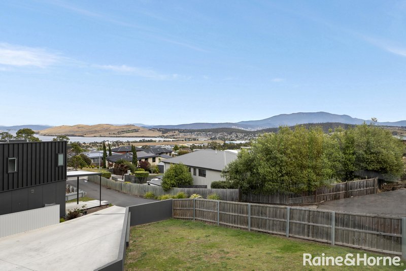 Photo - 2/1 Cologne Drive, Oakdowns TAS 7019 - Image 18