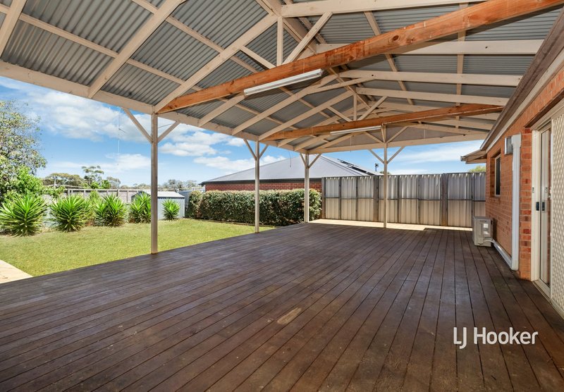 Photo - 21 Conabere Court, Broadford VIC 3658 - Image 7