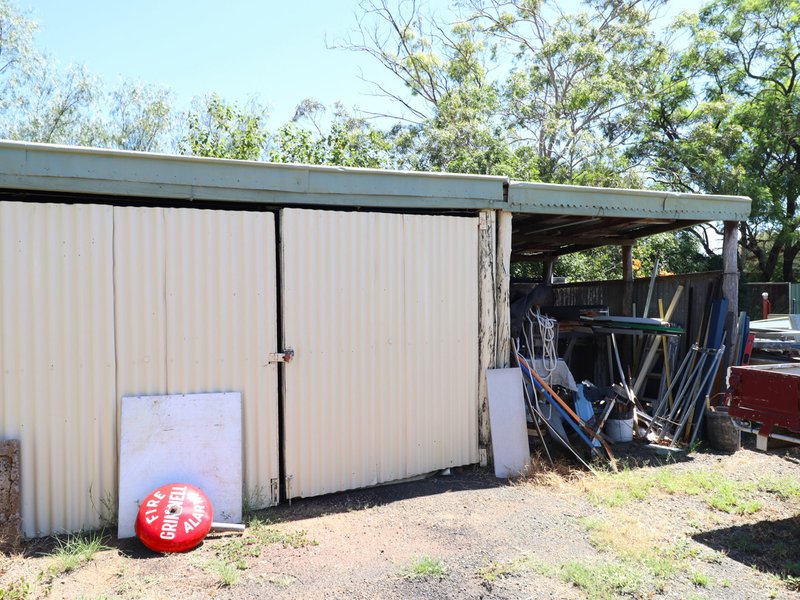 Photo - 21 Conlan Street, Roma QLD 4455 - Image 18