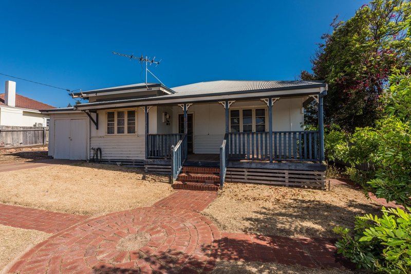 21 Conway Street, Beachlands WA 6530