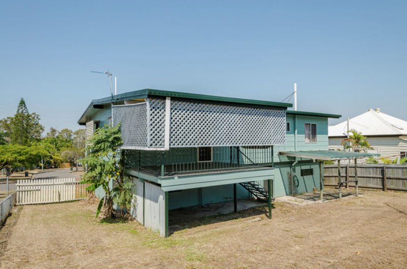 Photo - 21 Cook Street, West Gladstone QLD 4680 - Image 10