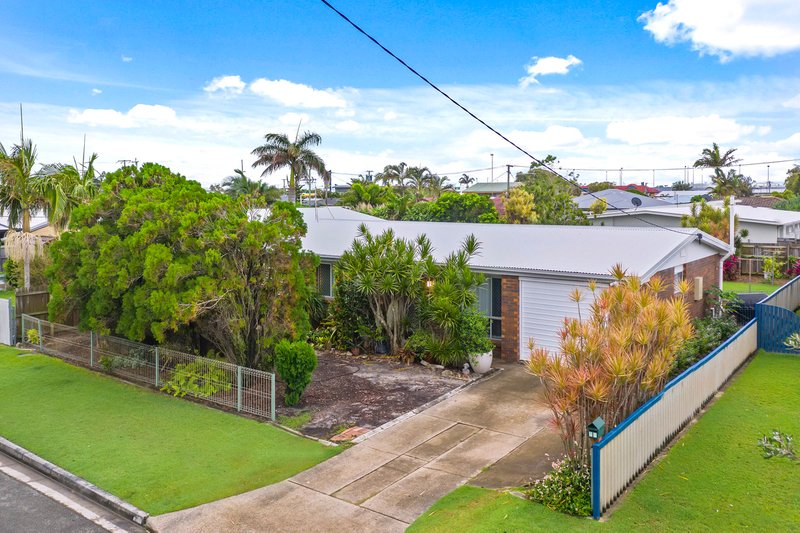 Photo - 21 Coonawa Street, Buddina QLD 4575 - Image 10