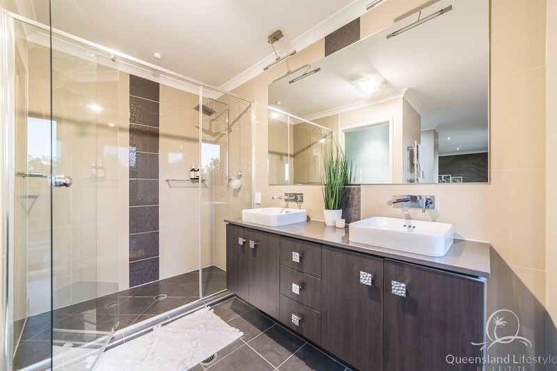 Photo - 21 Cooper Crescent, Rochedale QLD 4123 - Image 19