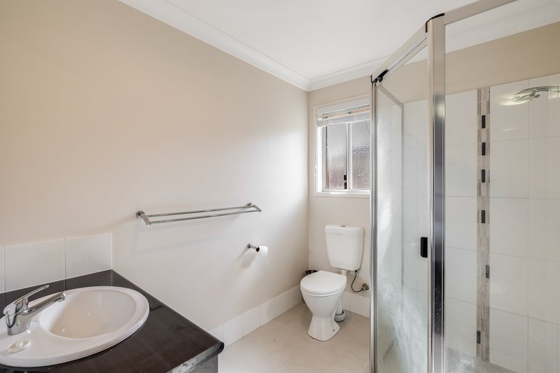 Photo - 21 Cooranga Street, Glenvale QLD 4350 - Image 6