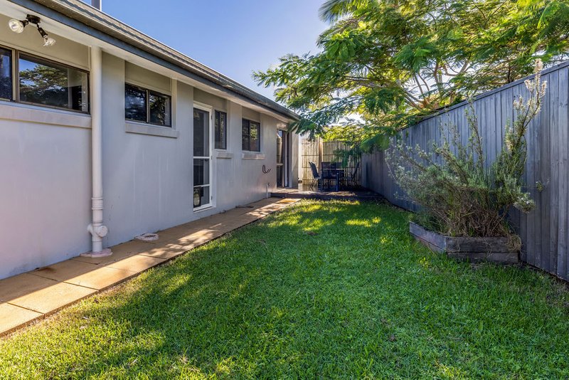 Photo - 21 Coppabella Crescent, Mooloolaba QLD 4557 - Image 13