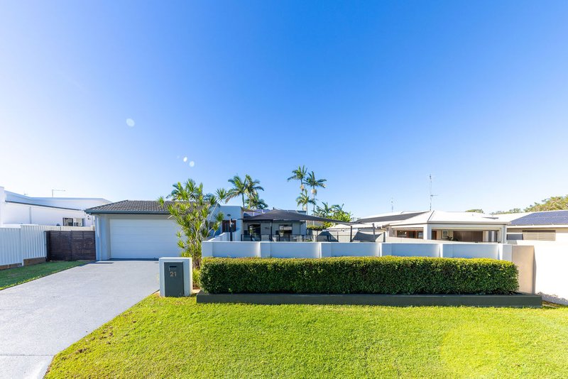 Photo - 21 Coppabella Crescent, Mooloolaba QLD 4557 - Image 14