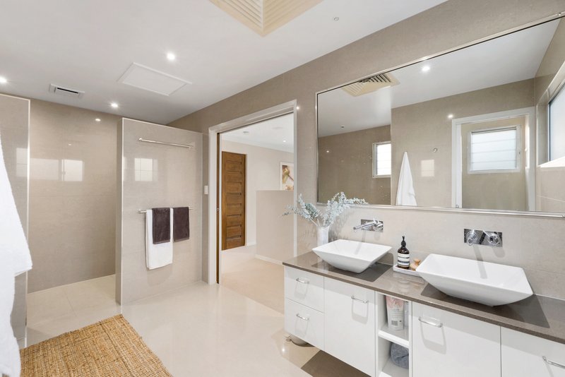 Photo - 21 Coral Drive, Blacks Beach QLD 4740 - Image 21