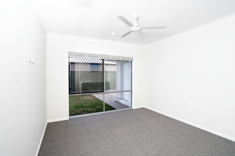 Photo - 21 Corymbia Way, Banksia Beach QLD 4507 - Image 6