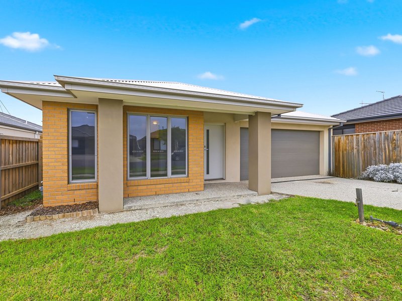 Photo - 21 Cosgrove Drive, Maddingley VIC 3340 - Image 1