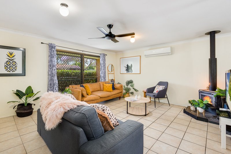 Photo - 21 Cosway Street, Hillcrest QLD 4118 - Image 2