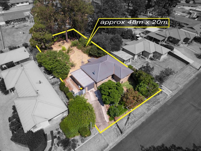 21 Courtland Avenue, Tahmoor NSW 2573