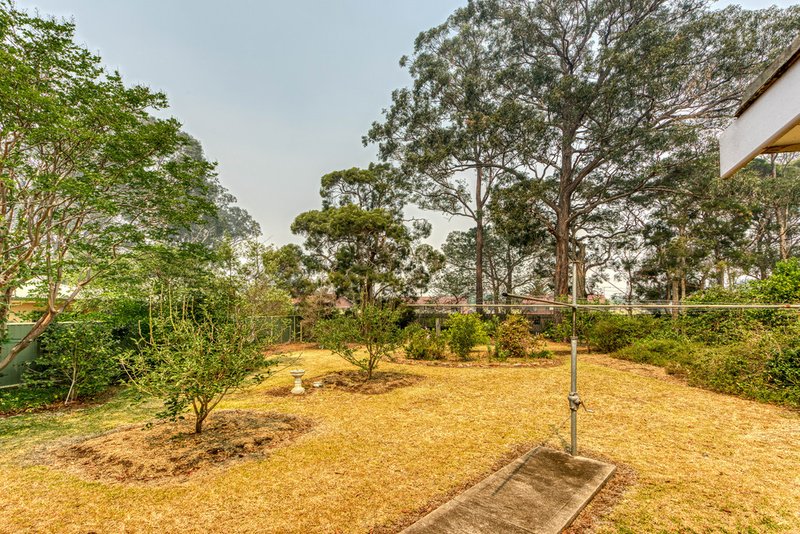 Photo - 21 Courtland Avenue, Tahmoor NSW 2573 - Image 9