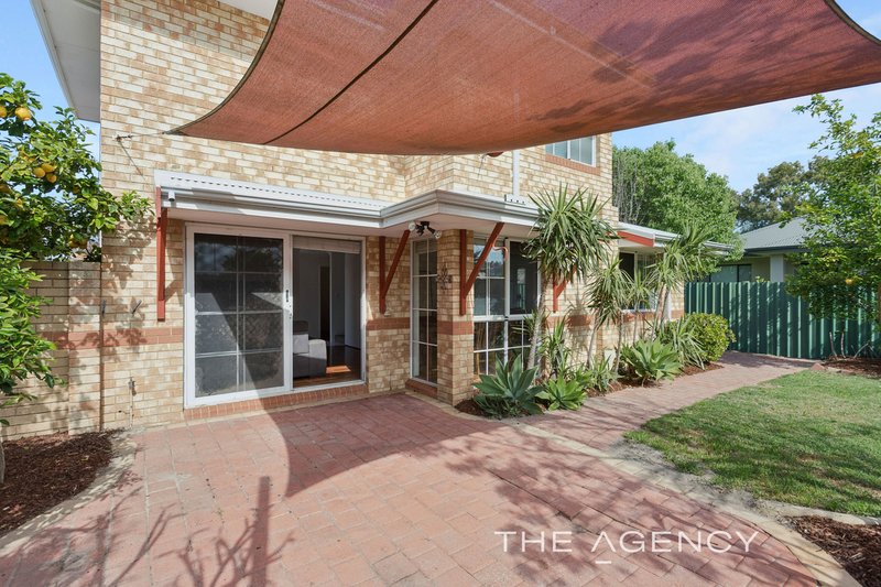 Photo - 2/1 Cowan Street, Alfred Cove WA 6154 - Image 3