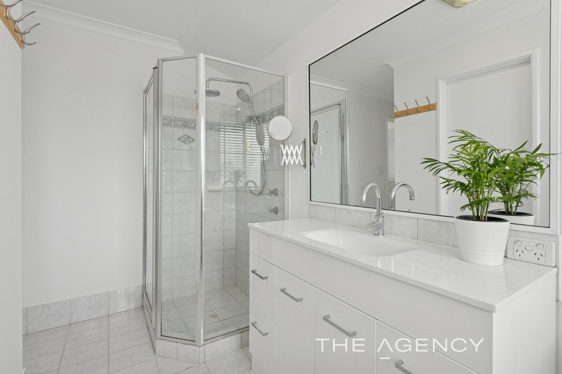 Photo - 2/1 Cowan Street, Alfred Cove WA 6154 - Image 10