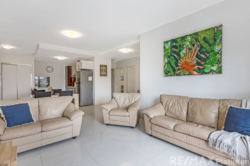 Photo - 2/1 Cowen Street, Margate QLD 4019 - Image 4