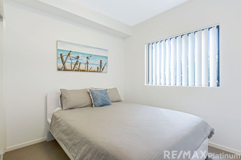 Photo - 2/1 Cowen Street, Margate QLD 4019 - Image 8