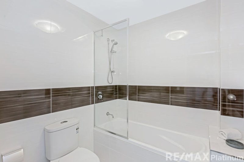 Photo - 2/1 Cowen Street, Margate QLD 4019 - Image 9