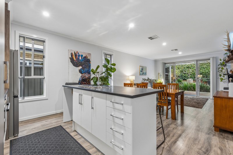 Photo - 21 Craven Drive, Mount Barker SA 5251 - Image 3