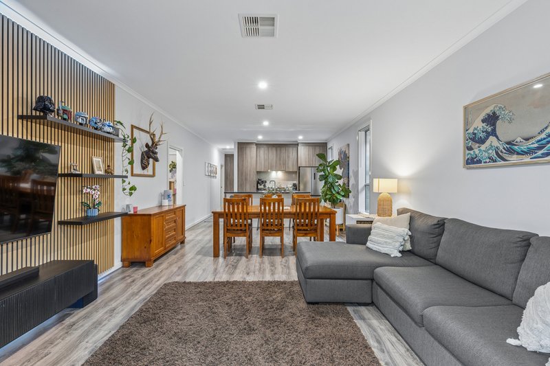 Photo - 21 Craven Drive, Mount Barker SA 5251 - Image 5