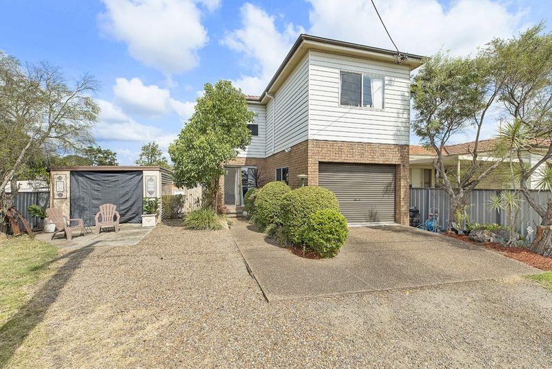 21 Croudace Street, Edgeworth NSW 2285