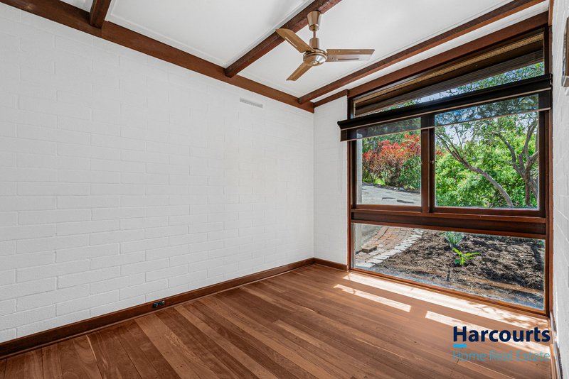 Photo - 21 Croyden Road, Roleystone WA 6111 - Image 21