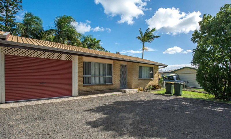 Photo - 2/1 Cunningham Street, Kepnock QLD 4670 - Image 1