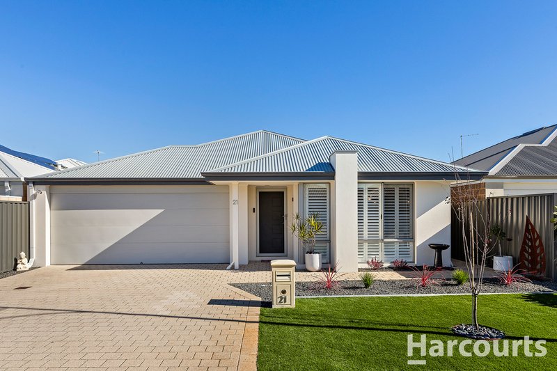 Photo - 21 Currawong Way, Erskine WA 6210 - Image 1