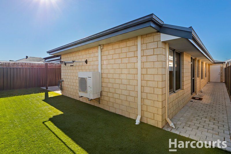 Photo - 21 Currawong Way, Erskine WA 6210 - Image 16