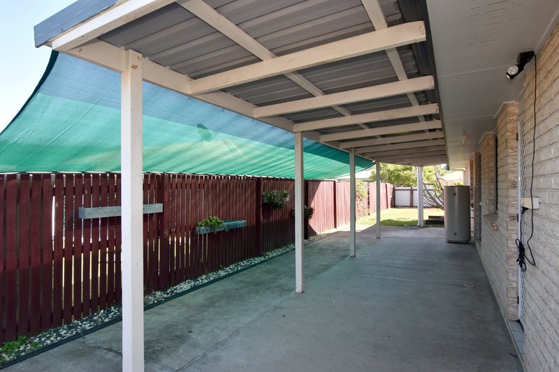 Photo - 21 Curtis Avenue, Boyne Island QLD 4680 - Image 18