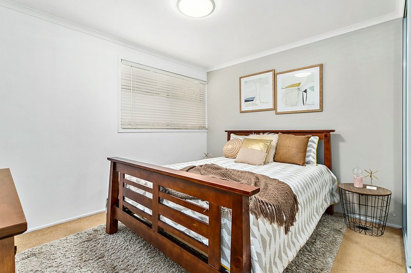 Photo - 21 Cutler Rd , Engadine NSW 2233 - Image 5