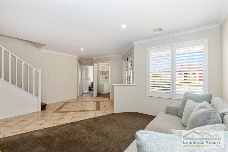 Photo - 21 Dakar Way, Mindarie WA 6030 - Image 3