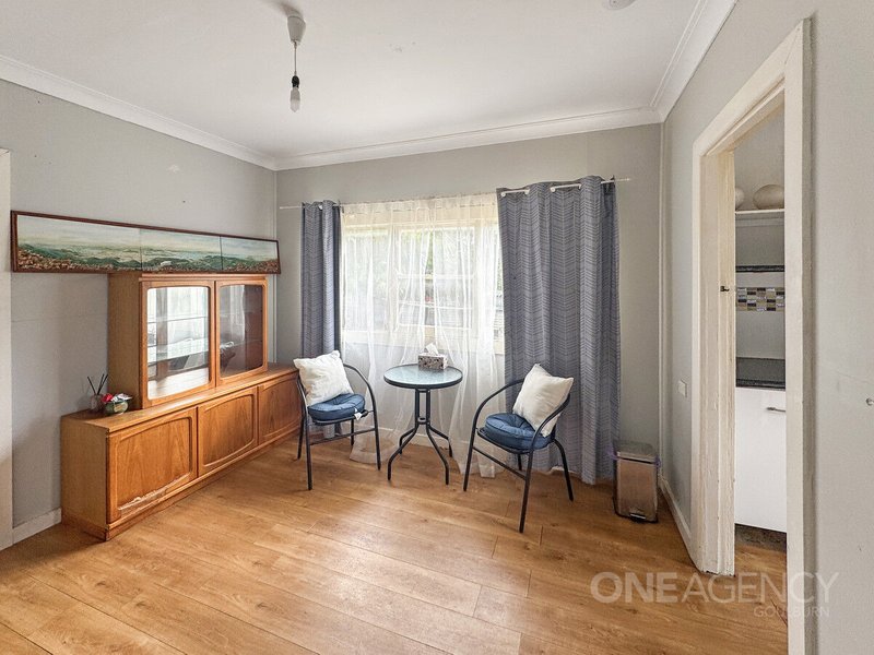 Photo - 21 Darcy Crescent, Goulburn NSW 2580 - Image 5