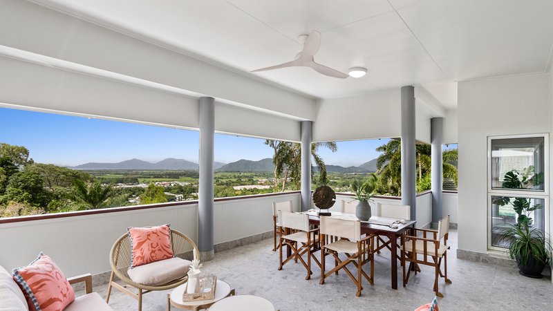 Photo - 21 Darkin Close, Smithfield QLD 4878 - Image 2