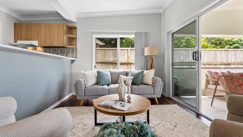 Photo - 21 Darkin Close, Smithfield QLD 4878 - Image 13