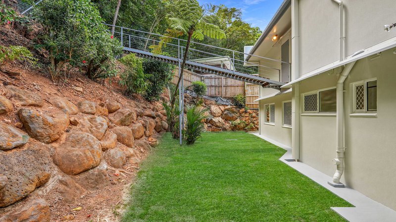 Photo - 21 Darkin Close, Smithfield QLD 4878 - Image 17