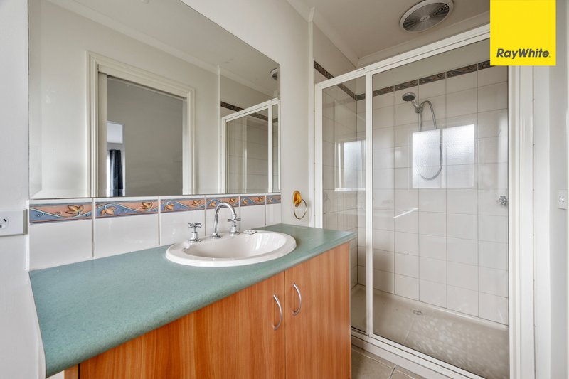 Photo - 21 Darlingsford Boulevard, Melton VIC 3337 - Image 13