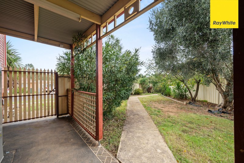 Photo - 21 Darlingsford Boulevard, Melton VIC 3337 - Image 15