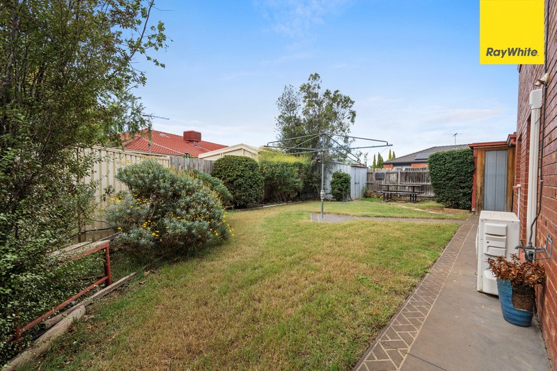 Photo - 21 Darlingsford Boulevard, Melton VIC 3337 - Image 17