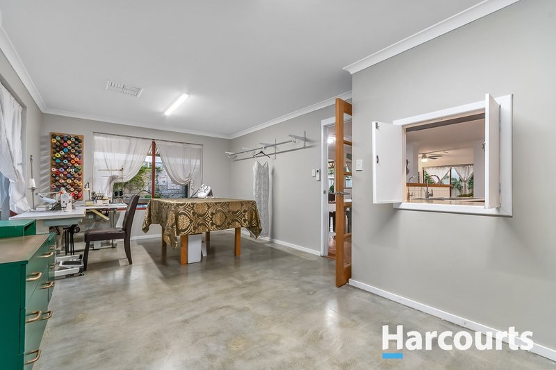 Photo - 21 De Crillon Way, Currambine WA 6028 - Image 14